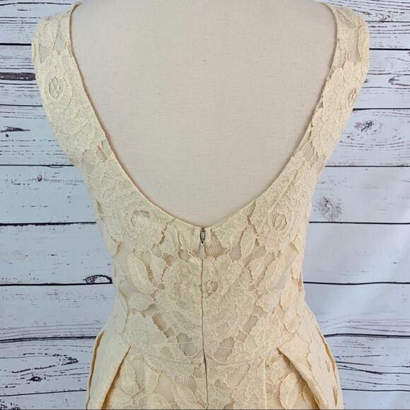 One Clothing Gold lace with sparkle dress sparkle - Picture 6 of 7